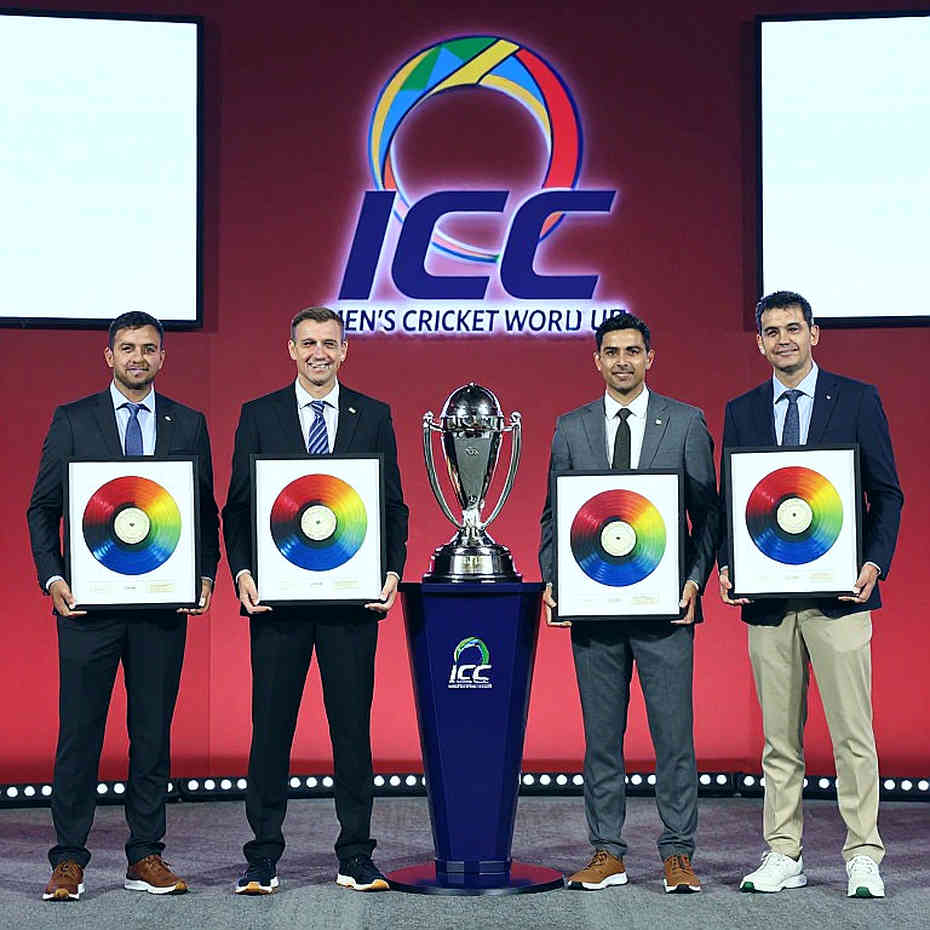 Cricket's Silent Contract Ledger: Reading Auction-Room Truth from Empty Columns